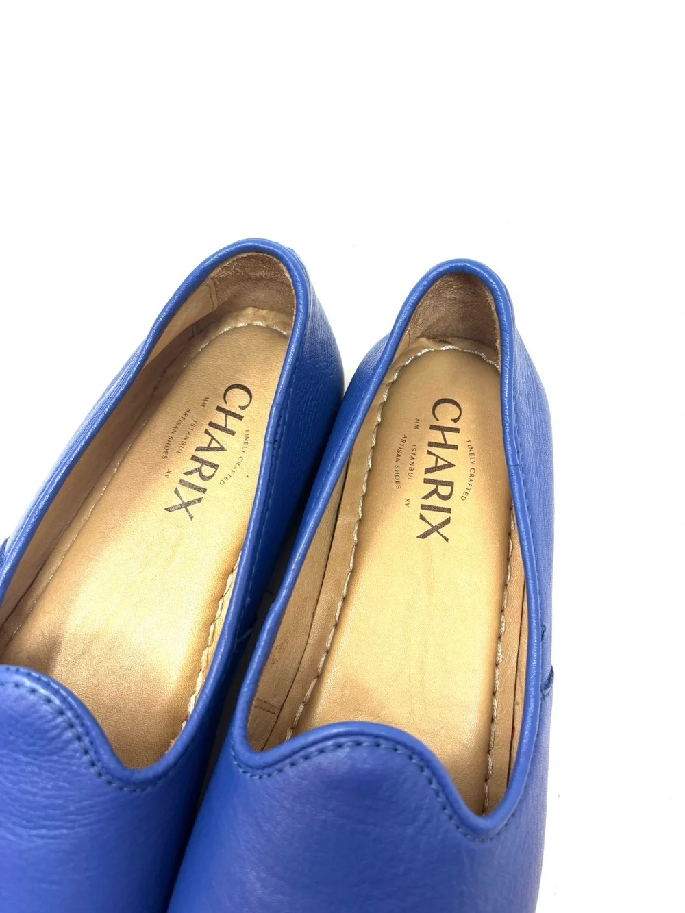NEW Charix Flats